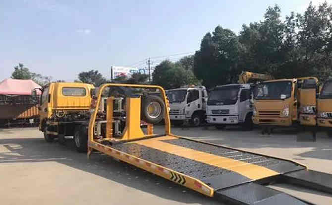 虹口区汽车中途维修案例
